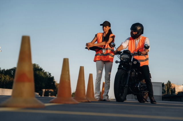 Reasons To Sign up for Motorcycle Classes Before Hitting the Road in the UK