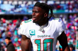 Tyreek Hill Says He Will Retire From NFL After Miami Dolphins Contract Expires & Go Into Gaming