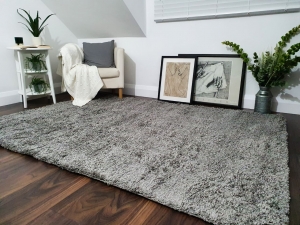 Creating a Cozy Retreat with Shaggy Rugs