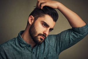 8 Hair Care Tips for Men This Summer