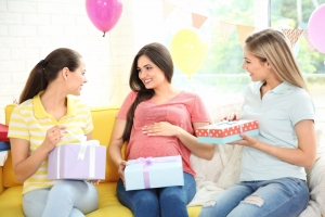 Celebrating Motherhood: Thoughtful Gifts for First-Time Moms