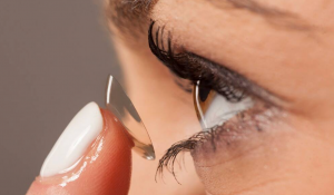 How long does it take to get used to scleral lenses?
