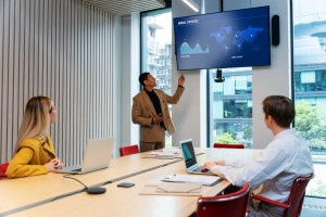 Streamlining Operations with Visitor Management and Meeting Room Management Systems