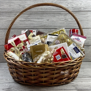 From Ordinary to Extraordinary: Elevating the Gift Hamper Game