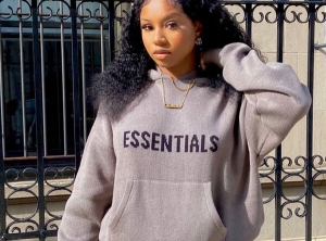 Essentials Hoodie Women: Must-Have Comfort and Style