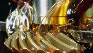 Automotive Lubricants Suppliers: Choosing the Right Partner for Ideal Machine Running  