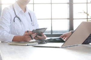 Is Medical Billing and Coding Right for Me? Exploring the Pros and Cons of a Career in Healthcare Administration