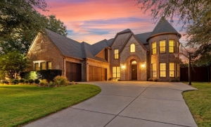 Discover North Texas Luxury Homes and Condos  for Sale in Frisco TX.