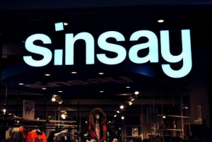 Revolutionizing Modern Business Fashion with Sinsay