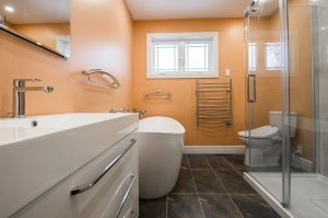 5 Strategies for Creating More Space in a Compact Bathroom