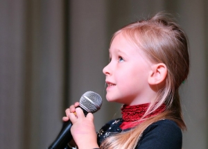 Building Confidence in Kids: How Public Speaking Classes Can Help