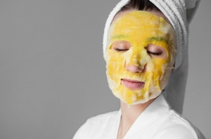 What Are The Benefits Of Haldi And Chandan Face Wash?