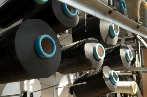 How can you recycle polyester?