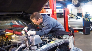 6 Essential Tips for Choosing a Reliable Car Smash Repair Provider