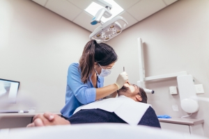 Regular Dental Checkups Can Help You Avoid These 5 Problems