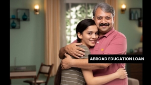 A Guide to Parent’s Role in Securing Overseas Education Loan 