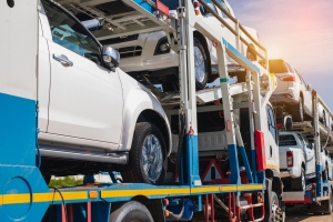 The Pros and Cons of Shipping Your Vehicle for a Long Distance Move