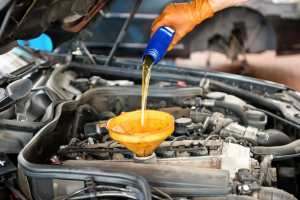 Lubricating the Engine: The Importance of Regular Automotive Oil Changes