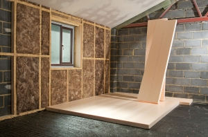 Top 10 Things to Know When Hiring an Attic Insulation Contractor in West Hollywood