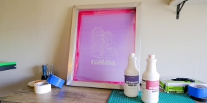 Screen Printing vs. Heat Transfer: Choosing the Right Method for Your Project