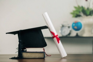6 Reasons Why an Advanced Law Degree Can Open Doors to Success