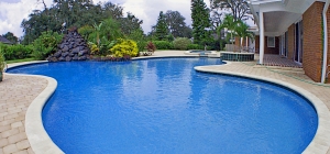 Swimming Pool Construction and Pool Contractors in Westlake Village 