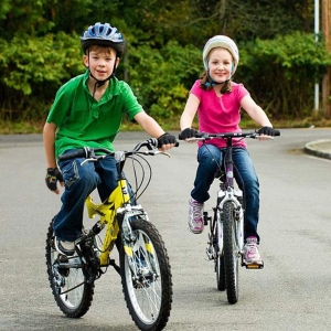 How to Choose best Kids Cycling Gloves UK