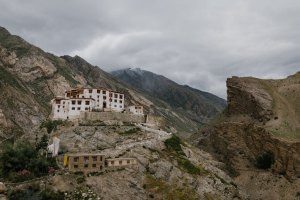 8 High Altitude Mountain Passes In Ladakh