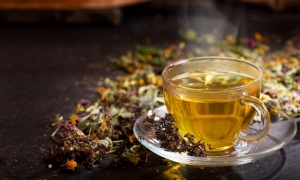 The Benefits of Drinking Herbal Tea: Exploring the Most Popular Varieties
