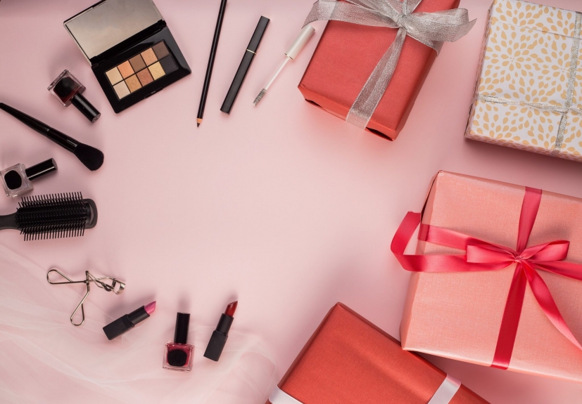 Top Reason to Consider Box Packaging for Cosmetics